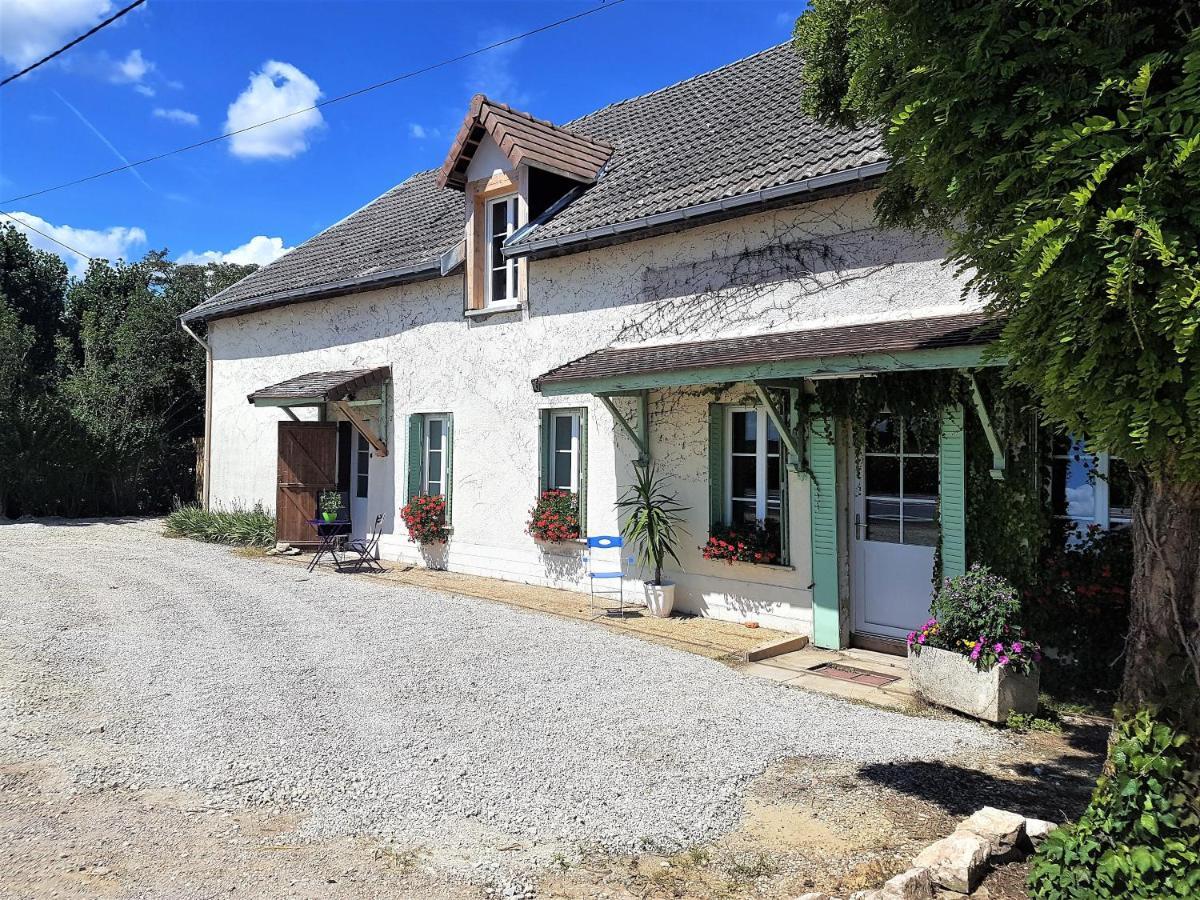 Agathe Et Titi Bed and Breakfast Marigny-les-Reullee Buitenkant foto