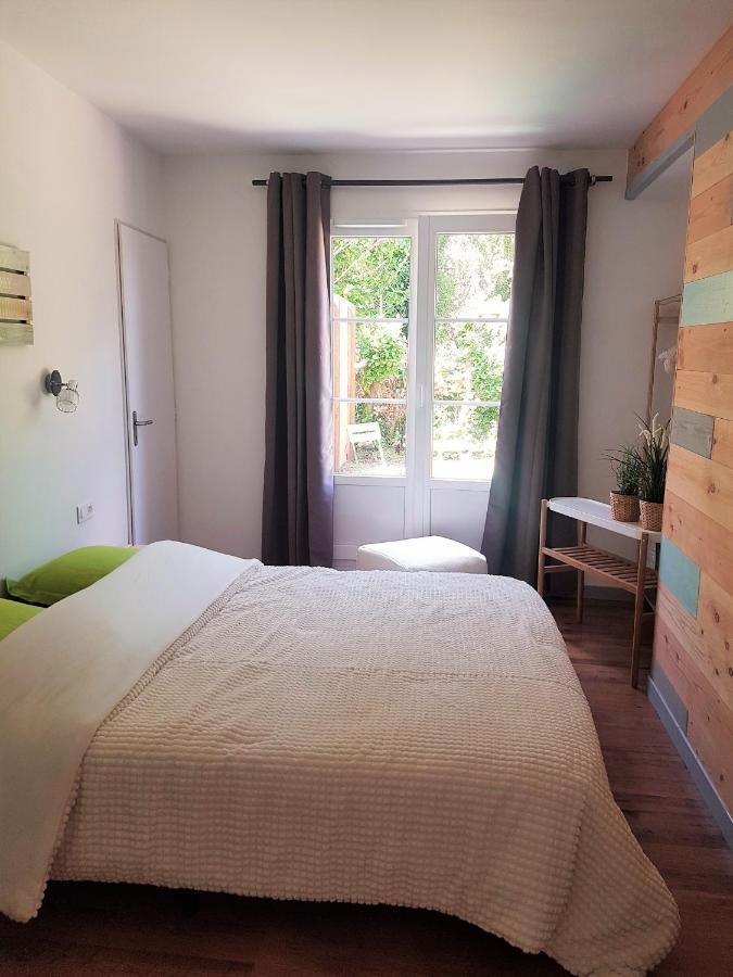 Agathe Et Titi Bed and Breakfast Marigny-les-Reullee Buitenkant foto